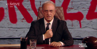 Crozza/De Luca se la prende col ministro Toninelli