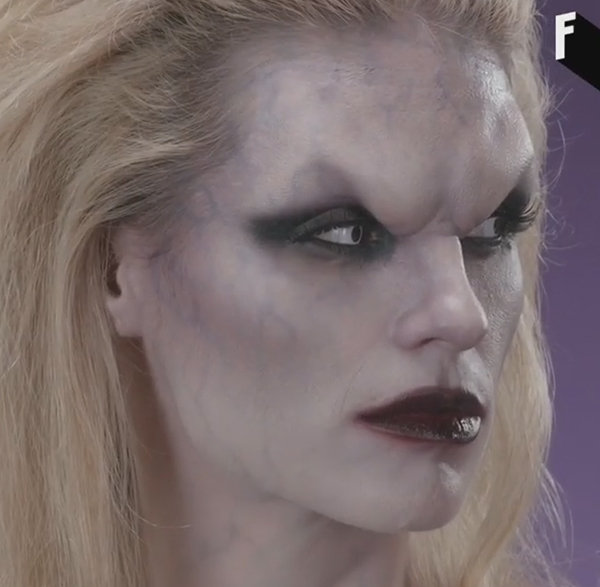 Michelle Hunziker “vampira” contro la violenza sulle donne. FOTO VIDEO