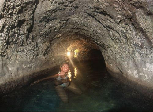 Primi freddi? I milanesi “fuggono” alle Terme di Bormio Primi freddi? I milanesi “fuggono” alle Terme di Bormio