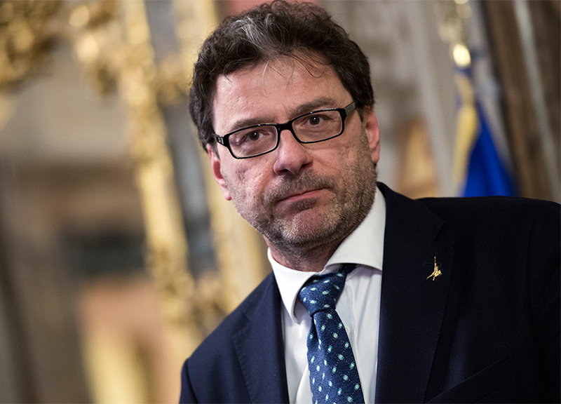 Dalla Padania al governo Conte: il ritratto del riformista Giorgetti Dalla Padania al governo Conte: il ritratto del riformista Giorgetti