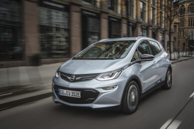 Opel punta a un ruolo guida nel progresso della mobilità elettrica