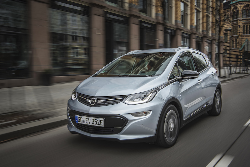 Opel punta a un ruolo guida nel progresso della mobilità elettrica Opel punta a un ruolo guida nel progresso della mobilità elettrica