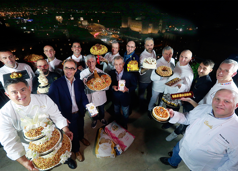 Dai classici al nuovo, i dolci delle feste natalizie dei grandi interpreti Dai classici al nuovo, i dolci delle feste natalizie dei grandi interpreti
