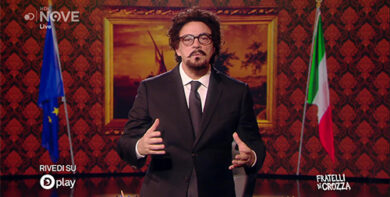 Crozza/Toninelli: “Mia moglie mi ha chiesto, Danilo ma non porterete sfiga?”