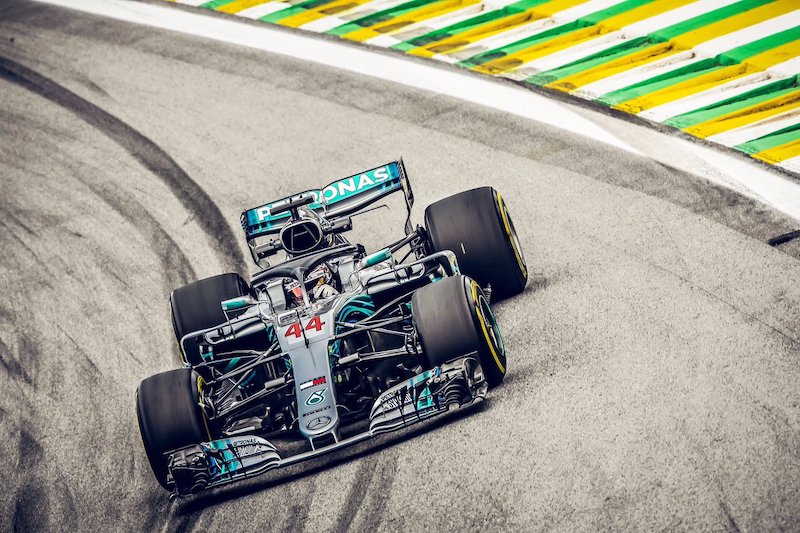 F1 Brasile, Nel caos vince Hamilton e la Mercedes è campione F1 Brasile, Nel caos vince Hamilton e la Mercedes è campione
