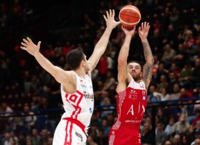 Olimpia Milano show con Reggio Emilia: 100-75. Mike James e Fontecchio super