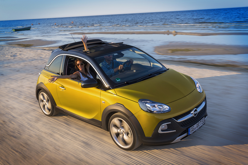 Opel: debutta la tecnologia democratica Opel: debutta la tecnologia democratica