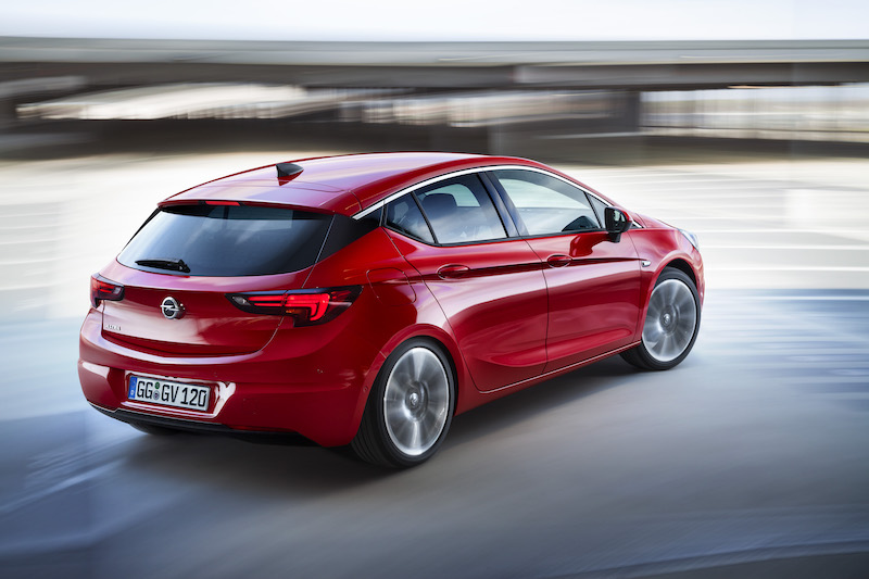 Opel: debutta la tecnologia democratica Opel: debutta la tecnologia democratica