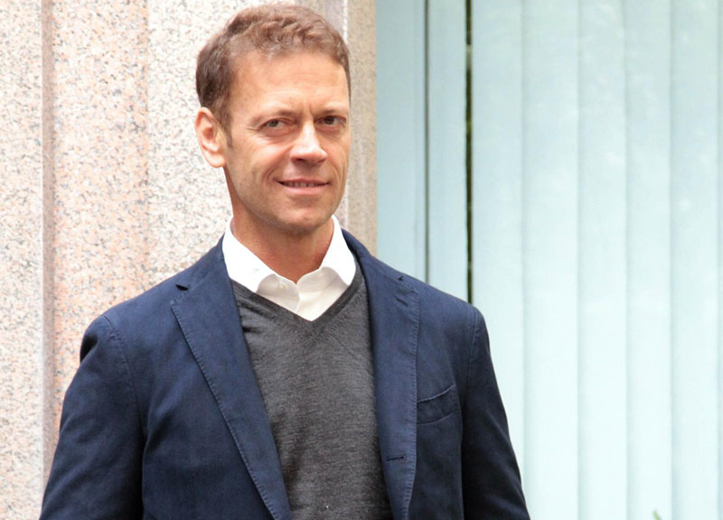 Rocco Siffredi e il Black Friday: spot “di famiglia” per Unieuro. VIDEO Rocco Siffredi e il Black Friday: spot “di famiglia” per Unieuro. VIDEO