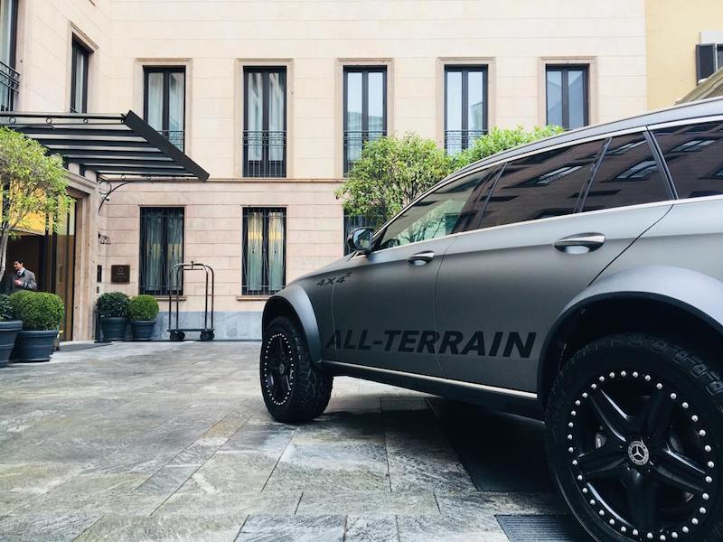 Mercedes Classe E  All-Terrain 4×4 al quadrato un esemplare unico
