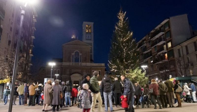 “Natale in piazza” a Sesto: villaggi natalizi e piste di pattinaggio “Natale in piazza” a Sesto: villaggi natalizi e piste di pattinaggio