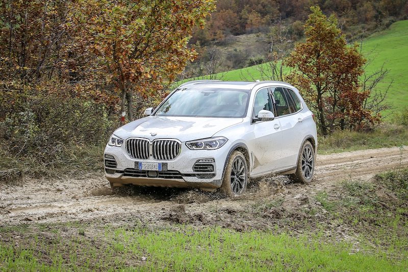 Nuova BMW X5, sempre due passi avanti Nuova BMW X5, sempre due passi avanti