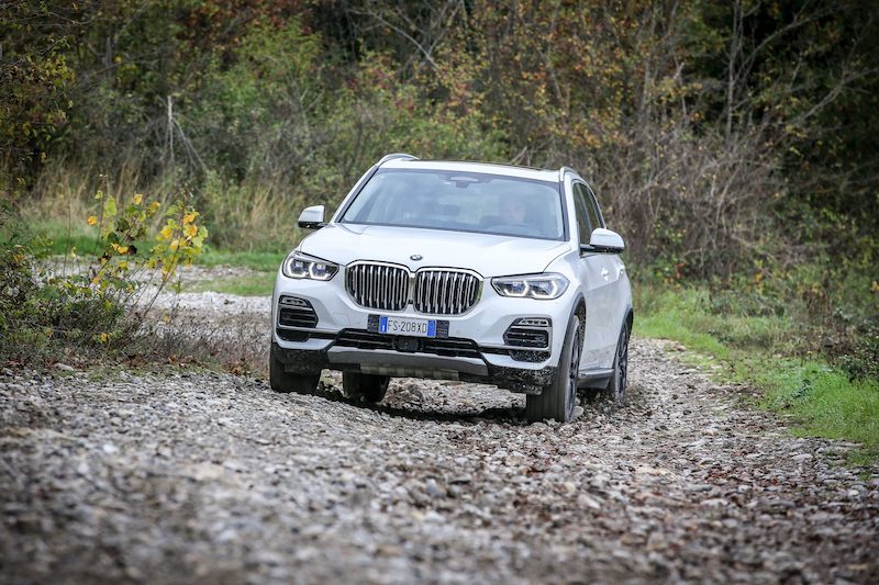 Nuova BMW X5, sempre due passi avanti Nuova BMW X5, sempre due passi avanti
