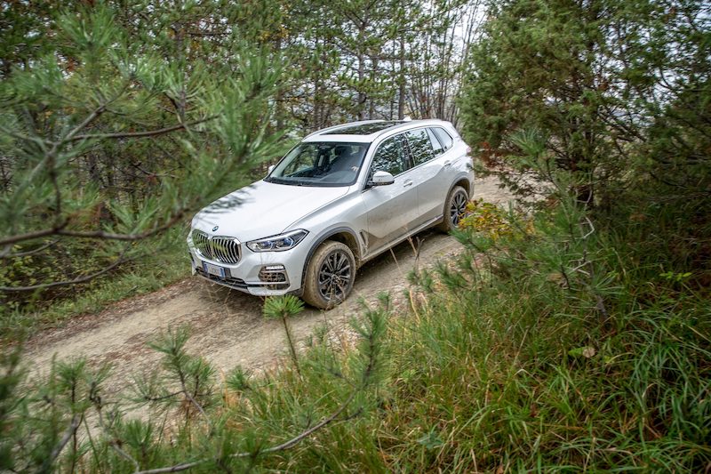 Nuova BMW X5, sempre due passi avanti Nuova BMW X5, sempre due passi avanti