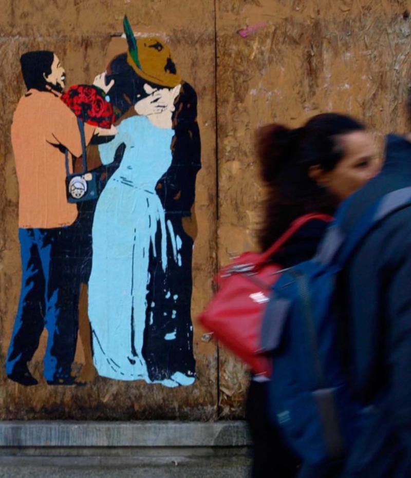 Salvini e Di Maio, Santa Chiara (Ferragni)… la street art di Tvboy. FOTO Salvini e Di Maio, Santa Chiara (Ferragni)… la street art di Tvboy. FOTO