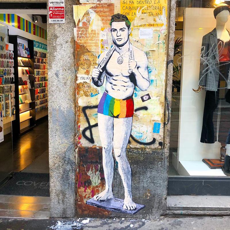 Salvini e Di Maio, Santa Chiara (Ferragni)… la street art di Tvboy. FOTO Salvini e Di Maio, Santa Chiara (Ferragni)… la street art di Tvboy. FOTO