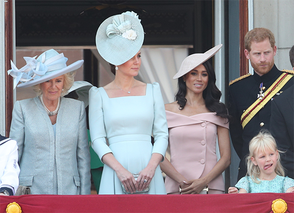 Royal Family News, tra Meghan Markle ed Elisabetta II scoppia il “tiara-gate”