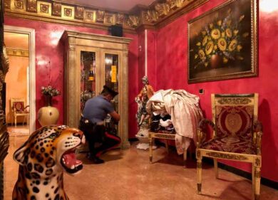 Casamonica, blitz a Roma: sgomberate 8 ville del clan