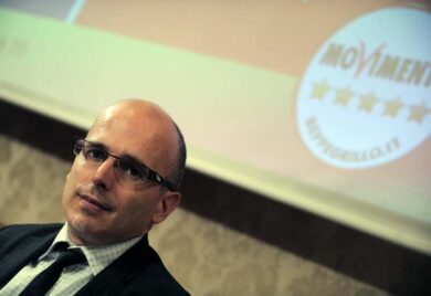 Ambiente, Zolezzi (M5S): “Basta fake news, sui fanghi nessun limite alzato”
