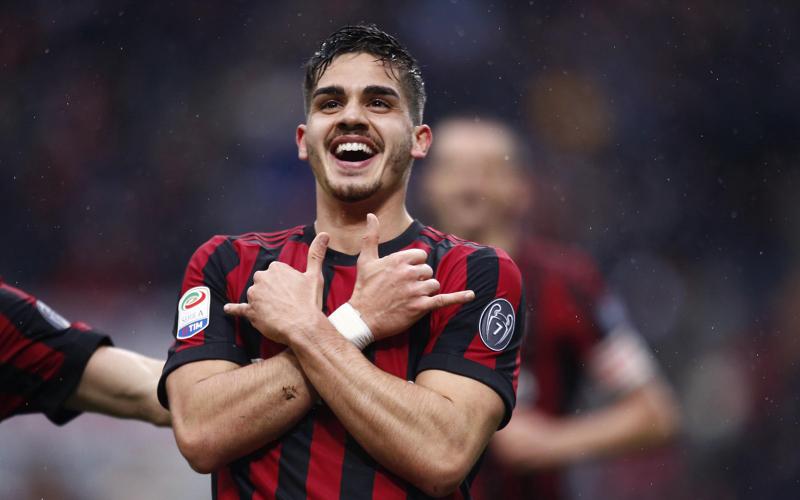 Milan, l’annuncio del Siviglia sul riscatto di André Silva Milan, l’annuncio del Siviglia sul riscatto di André Silva