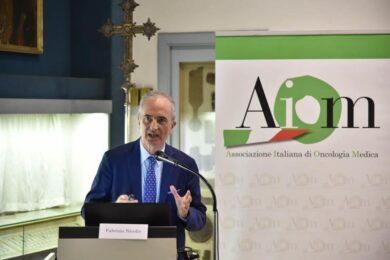 Fabrizio Nicolis (AIOM): gli oncologi e la necessità di ascolto dei pazienti