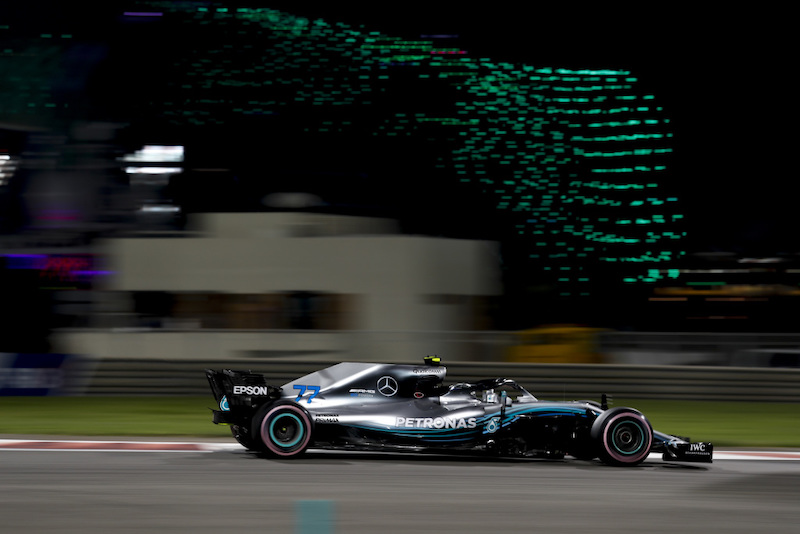 F1 Abu Dhabi, E’ Lewis Hamilton Show! F1 Abu Dhabi, E’ Lewis Hamilton Show!