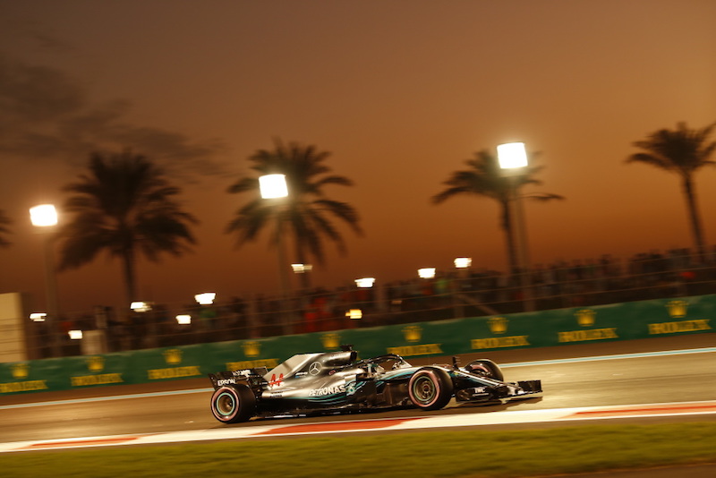 F1 Abu Dhabi, E’ Lewis Hamilton Show! F1 Abu Dhabi, E’ Lewis Hamilton Show!