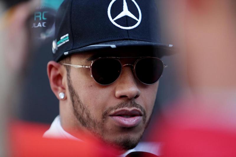 F1: Hamilton vince anche Abu Dabi, davanti a Vettel e Verstappen F1: Hamilton vince anche Abu Dabi, davanti a Vettel e Verstappen