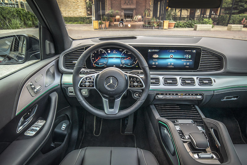 Mercedes Benz GLE: la regina dei SUV si reinventa Mercedes Benz GLE: la regina dei SUV si reinventa