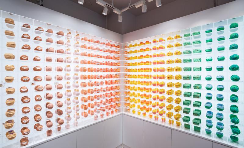 Lush apre Tokyo un concept store dedicato alla “bomba da bagno”. FOTO Lush apre Tokyo un concept store dedicato alla “bomba da bagno”. FOTO