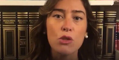 Maria Elena Boschi punge il padre di Di Maio: “Mio padre trascinato nel fango”