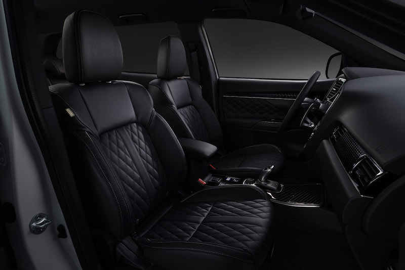 Mitsubishi  Outlander PHEV MY 2019, prestazioni pulite