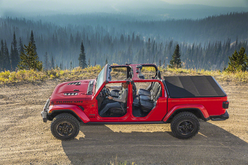 Salone di Los Angeles: Jeep svela il nuovo pick-up Gladiator 2020 Salone di Los Angeles: Jeep svela il nuovo pick-up Gladiator 2020