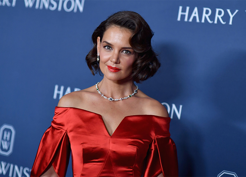 Katie Holmes (dopo Tom Cruise) sposa Jamie Foxx a Parigi. Rumors Katie Holmes (dopo Tom Cruise) sposa Jamie Foxx a Parigi. Rumors