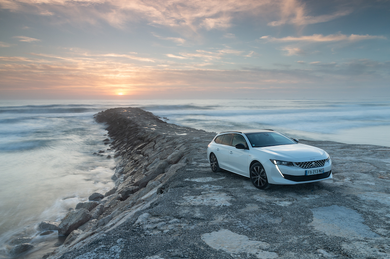 Nuova Peugeot 508 SW: la sfida al conformismo Nuova Peugeot 508 SW: la sfida al conformismo