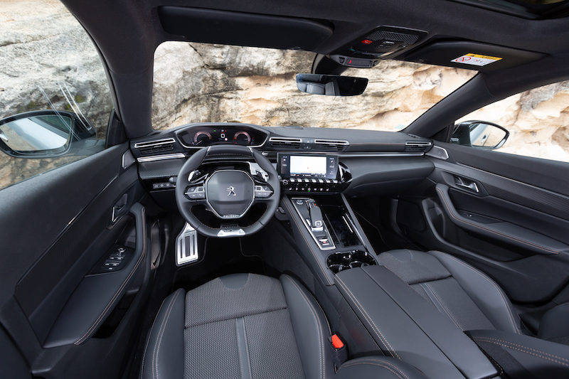 Nuova Peugeot 508 SW: la sfida al conformismo Nuova Peugeot 508 SW: la sfida al conformismo