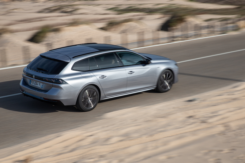 Nuova Peugeot 508 SW: la sfida al conformismo Nuova Peugeot 508 SW: la sfida al conformismo