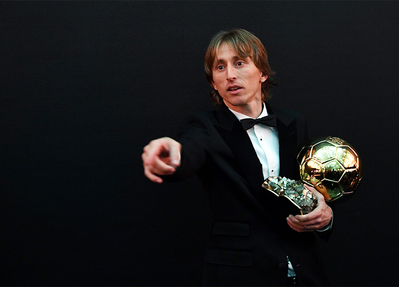 Calcio: Modric Pallone d’oro, Mbappe’ best under 21 Calcio: Modric Pallone d’oro, Mbappe’ best under 21