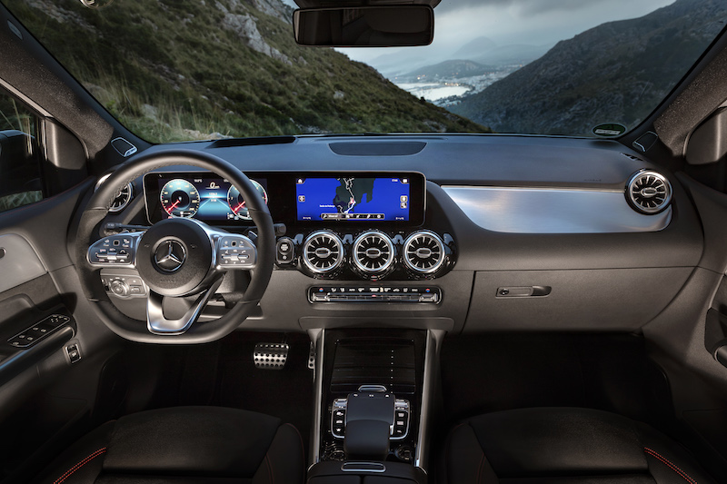 Nuova Mercedes-Benz Classe B: una Tourer sportiva
