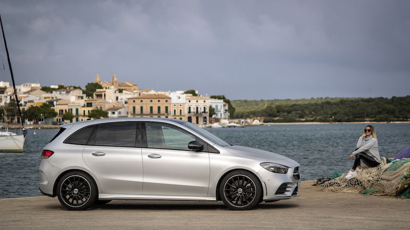 Nuova Mercedes-Benz Classe B: una Tourer sportiva