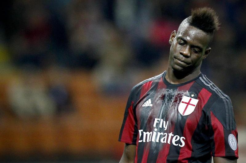 Balotelli-Milan? “Improbabile”. Polemica coi tifosi milanisti. Ibrahimovic.. Balotelli-Milan? “Improbabile”. Polemica coi tifosi milanisti. Ibrahimovic..