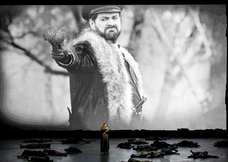 Attila, la Prima della Scala. Ovazione Mattarella e Tria in platea. FOTO-VIDEO Attila, la Prima della Scala. Ovazione Mattarella e Tria in platea. FOTO-VIDEO