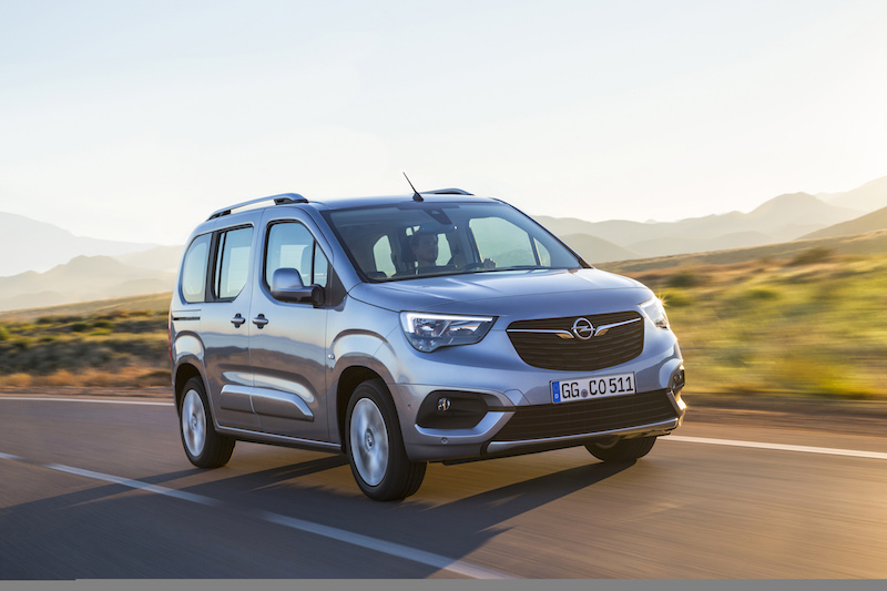 Per i suoi 120 anni Opel si regala l’elettrico Per i suoi 120 anni Opel si regala l’elettrico