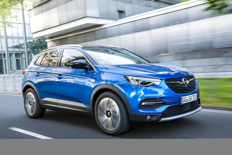Per i suoi 120 anni Opel si regala l’elettrico Per i suoi 120 anni Opel si regala l’elettrico