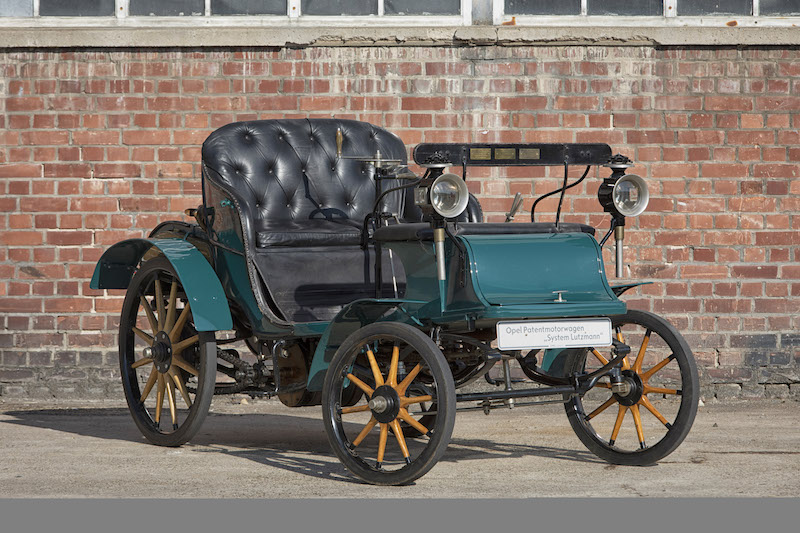 Per i suoi 120 anni Opel si regala l’elettrico Per i suoi 120 anni Opel si regala l’elettrico
