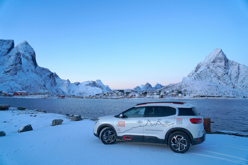 La Citroën C5 Aircross raggiunge il Circolo Polare Artico La Citroën C5 Aircross raggiunge il Circolo Polare Artico