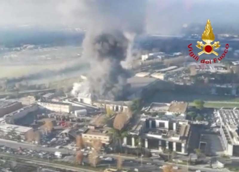 Rogo Salario, l’Arpa: “Primi dati nella norma, bisogna attendere i campioni” Rogo Salario, l’Arpa: “Primi dati nella norma, bisogna attendere i campioni”