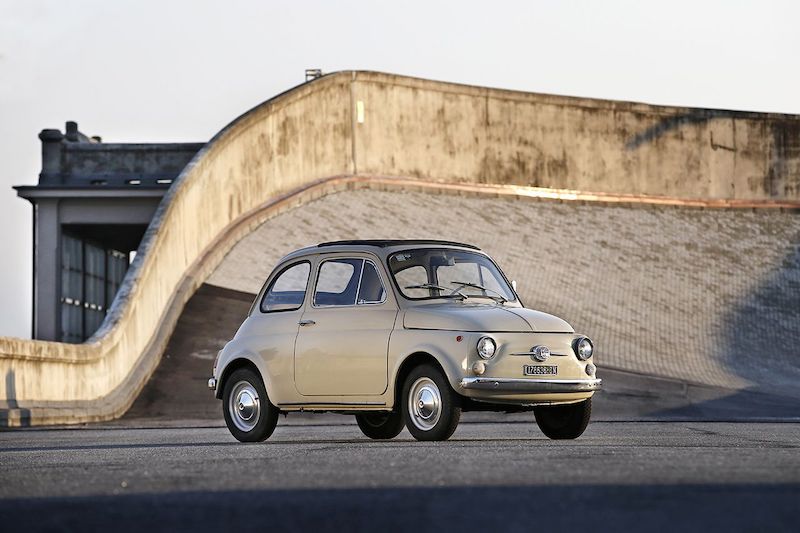 Fiat 500 esposta al MoMA regina della mostra “The Value of Good Design”