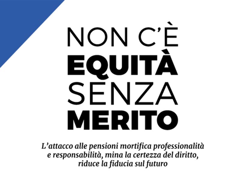 Galleria foto 'Pensioni, gli assegni d’oro scendono in piazza contro gli attacchi di M5S-Lega' - foto 1