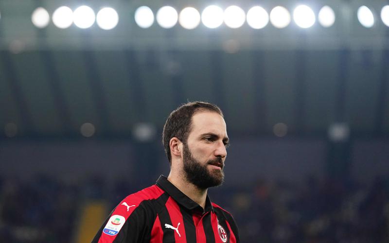 Olympiacos-Milan 3-1, addio Europa League. Leonardo: “Rigore inventato” Olympiacos-Milan 3-1, addio Europa League. Leonardo: “Rigore inventato”
